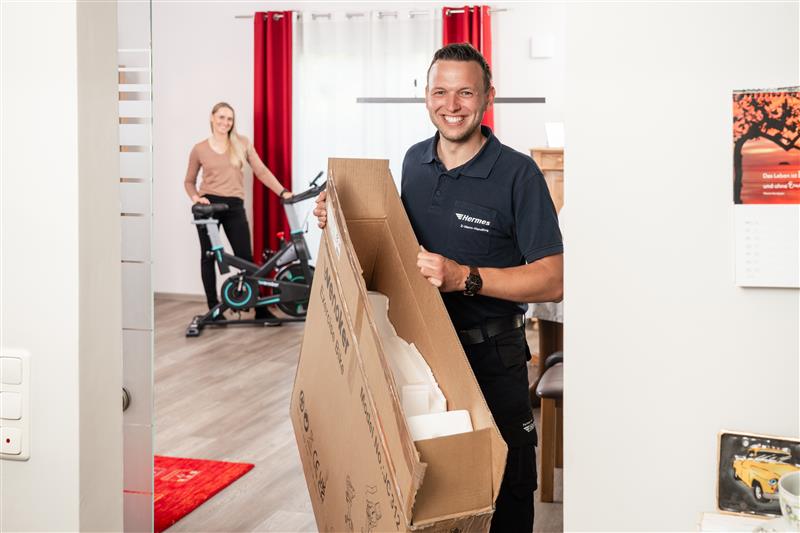 Sportgeräte-Lieferung ohne Chaos: Wunschplatz + Verpackungsentfernung